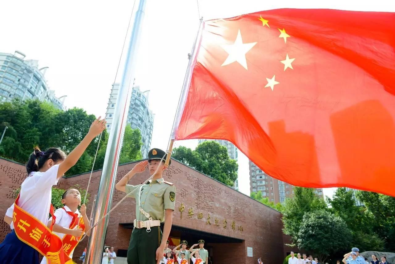 “闽政通”全新升级！预约挂号、换发护照、劳动人事争议仲裁申请……通通都能办